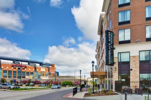 Babe Denny Hotel | TownePlace Suites by Marriott Indianapolis Downtown