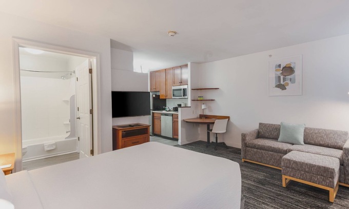 Fredericksburg Hotel | Towneplace Suites Fredericksburg