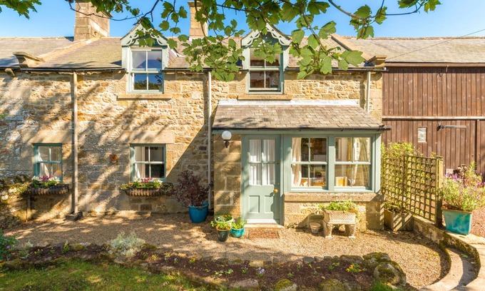 Elsdon Cottage | TOWNFOOT COTTAGE, pet friendly, character holiday cottage in Elsdon
