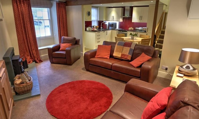 Elterwater Cottage | TOWNFOOT COTTAGE, pet friendly, with open fire in Langdale