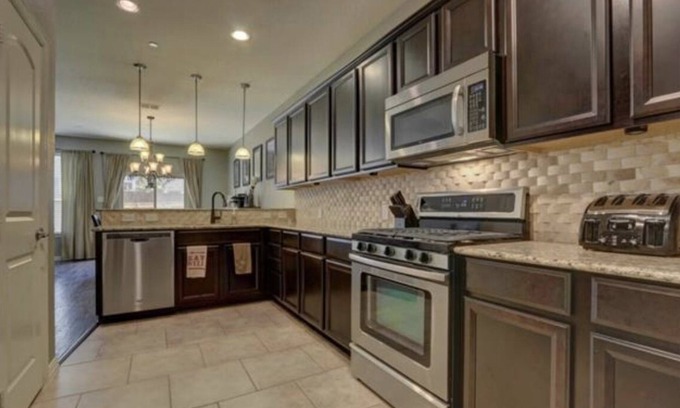 Lewisville House | Townhome in Lewisville, TX
