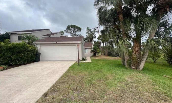 Viera House | Townhome in Rockledge