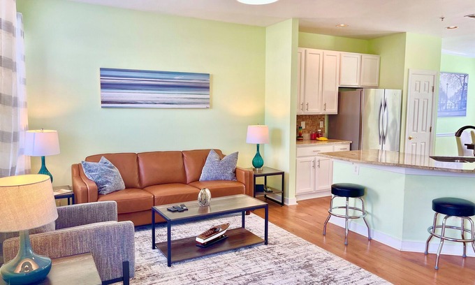 Villages of Five Points House | Townhome in Village of 5 Points, 3BDR 2.5BA Sleeps 6-8. Saturday-Saturday