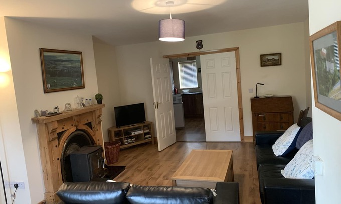 Manorhamilton House | Townhome Manorhamilton
