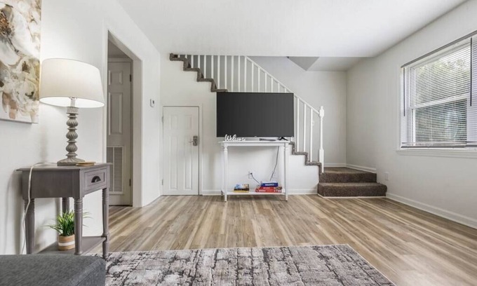 Grand Bay Apartment | Townhomes Near the Bay - #3