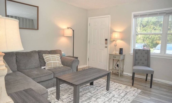 Grand Bay Apartment | Townhomes near the Bay - #4