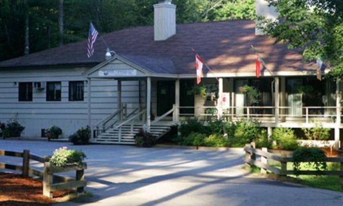 Bartlett House | Townhouse at Season at Attitash