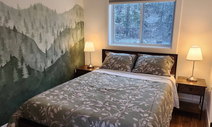 West Dover House | Townhouse in Private Village On VT-100 (5-min to Mount Snow)