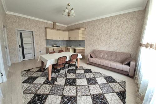 Qusar House | Townhouse in Qusar