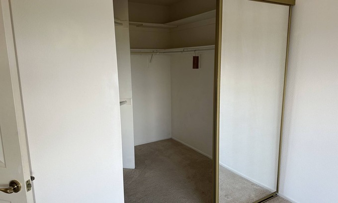 Lake San Marcos House | Townhouse near Golf and Lake San Marcos