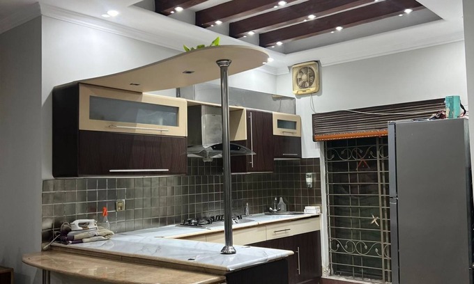Lahore House | Townhouse Upper Portion with 2 bedrooms, Family Sized Condo
