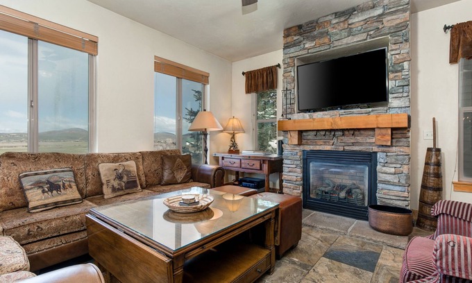 Bear Hollow Village House | Townhouse with Hot Tub, Shared Pool, & Access to Bear Hollow Clubhouse