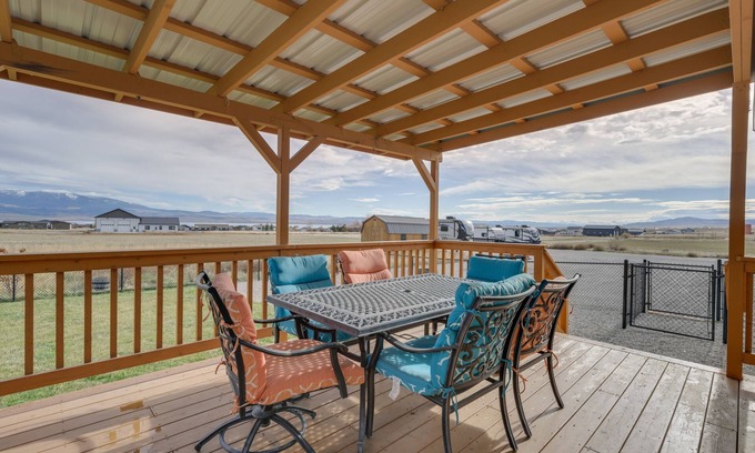 Broadwater County House | Townsend Vacation Rental Near Canyon Ferry Lake!