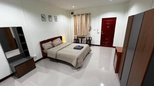 Phon Charoen Resort | TP house พรเจริญ บึงกาฬ