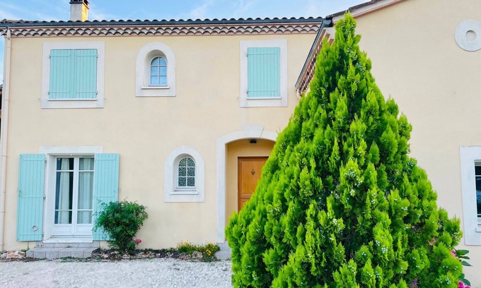 Castres House | Très Belle Maison Avec Piscine à 2 pas du Centre-ville de Castres