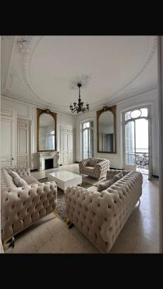 Algiers Apartment | Très grand apartement hausmanien cœur du centre ville vu mer immédiate