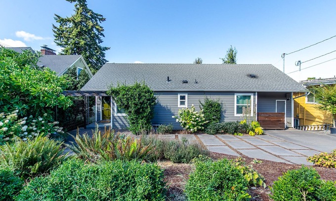 Amazon House | Tracktown Charmer- 3 Bedroom/ 2 Bathroom
