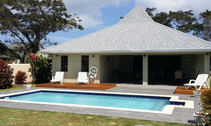 Canaan Villa | TRADEWINDS VILLA - Architectural Designed Villa Near Beautiful Beaches