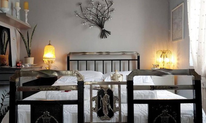 Adamas House | Tradional House near the center and the port