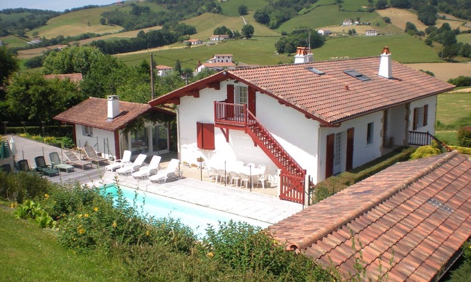 Ainhoa House | Traditional Basque house with a pool and a summer kitchen