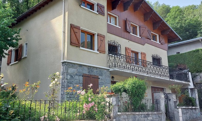Saint-Lary-Soulan Ski Chalet | Traditional chalet dating from the 70s, fully renovated, sleeps up to 15 people