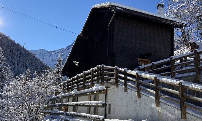 Grimentz Ski Chalet | Traditional, cosy Chalet - family sized, facing the forest