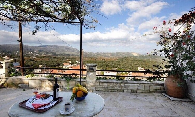 Makhairoi Cottage | Traditional cottage with panoramic view. Ideal for couples and families.
