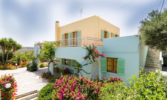 Skotino Villa | Traditional Cretan Villa, Located Close To The Beach And Main Sights