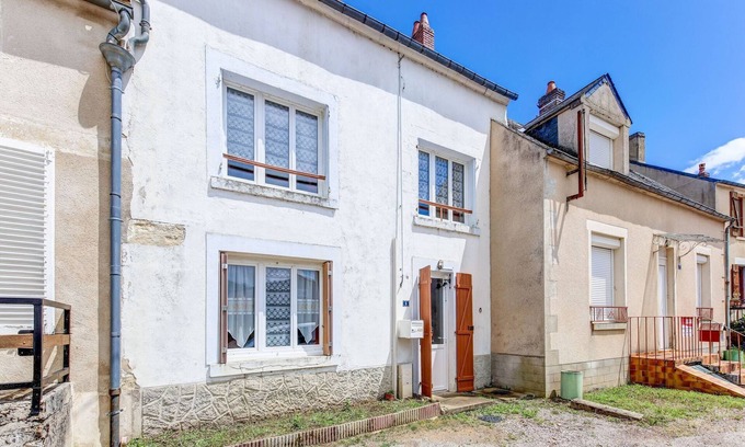 Brinon-sur-Beuvron House | Traditional Holiday Home in Brinon sur Beuvron