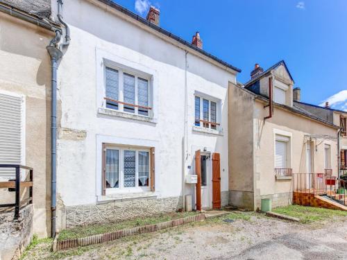 Brinon-sur-Beuvron House | Traditional Holiday Home in Brinon sur Beuvron