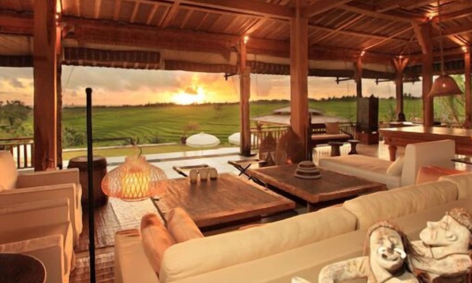 East Selemadeg Villa | Traditional Joglo 5Bdrm Villa by Ocean