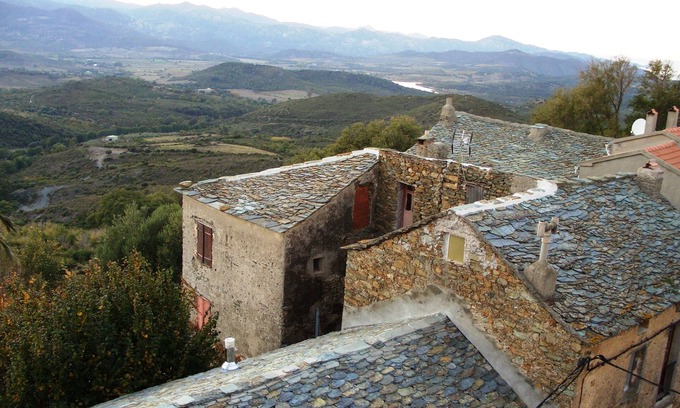 Olmeta-di-Tuda House | traditional stone village house