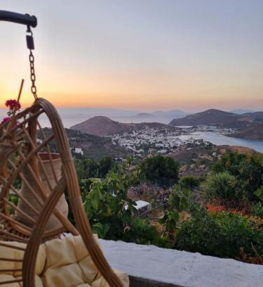 Chora Apartment | TRADITIONAL STUDIO Chora Patmos