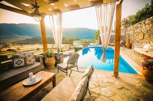 Goni Villa | Traditional Villa Askyfou