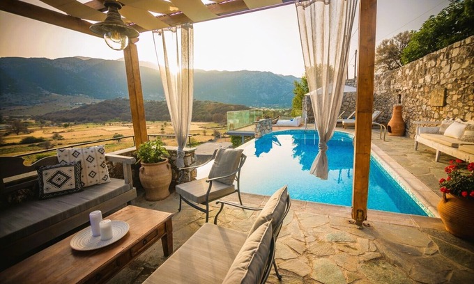 Goni Villa | Traditional Villa Askyfou