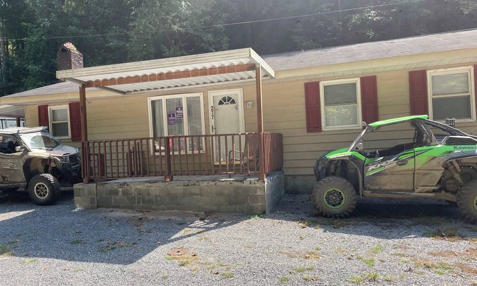 Gilbert House | Trail House In Gilbert Sleeps 12