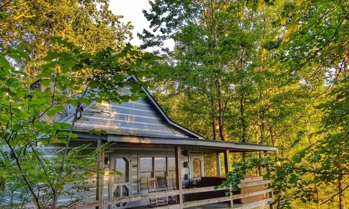 Morganton Cabin | Trail s End- Blue Ridge, GA