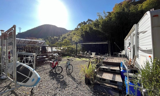 Atami RV Rental | Trailer house Room only High season/Atami City Shizuoka