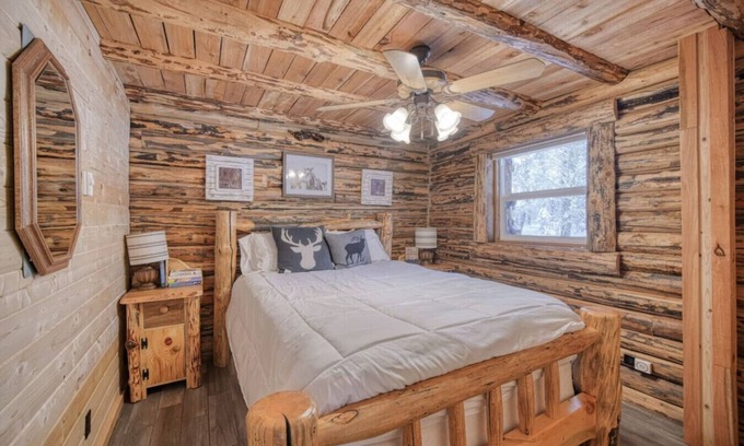 Island Park Cabin | Trailer Parking|Lake Access|Fast WiFi