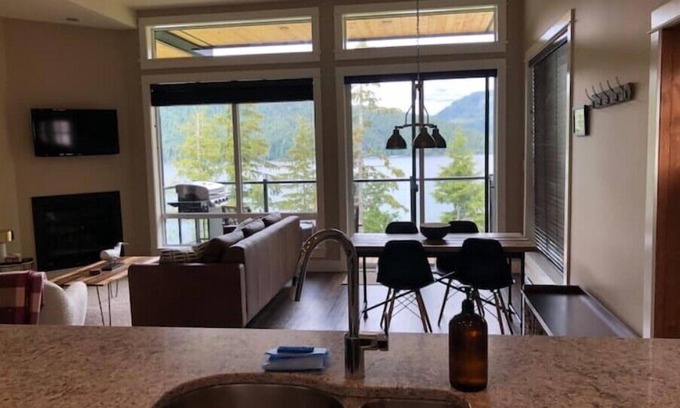 Port Renfrew Condo | Trails End Retreat