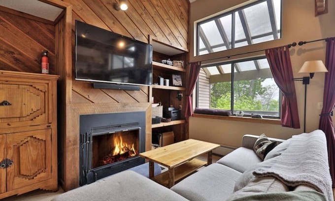 Ludlow House | Trailside Condo with Private Hot Tub and Gorgeous Views