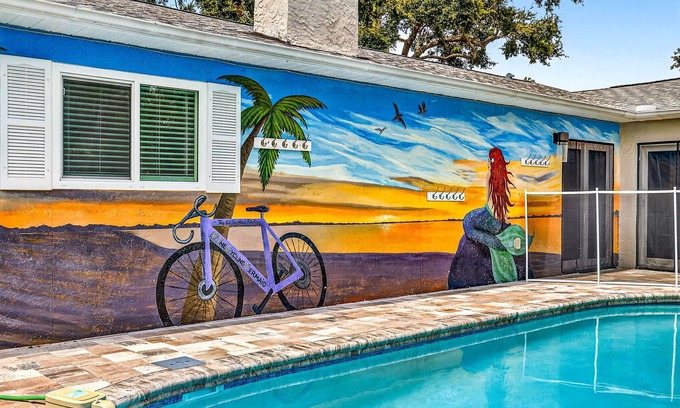 Palm Harbor House | Trailside Fun, .0.5 miles from the Pinellas Bike Heated Pool,Summer Ready!