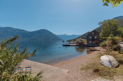 Morinj Apartment | Tramontana Apartments