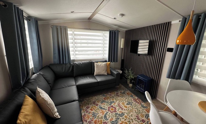Port Seton Cabin | Tranquil Caravan Retreat by the Seaside, PortSeton