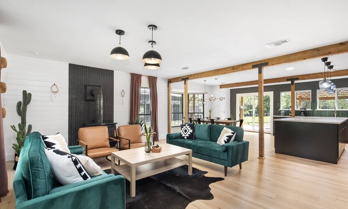 Greenville House | Tranquil Country Escape, 4 Bedrooms, Pond, Firepit