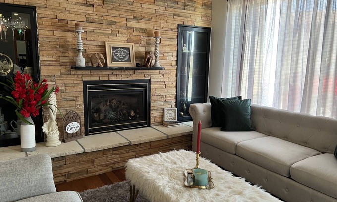 Burbank House | Tranquil Country Home King+Queen/Pet Friendly- Near Ponca State Park