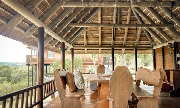 Wilderness House | Tranquil forest retreat -Panoramicmountain views