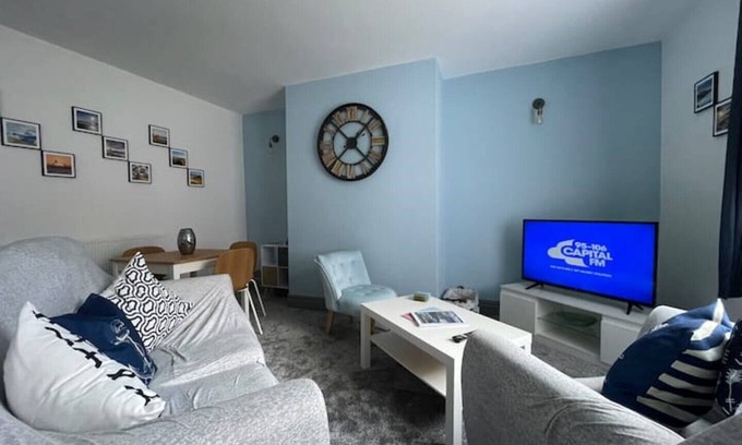 Newbiggin-by-the-Sea Cottage | Tranquil Terrace