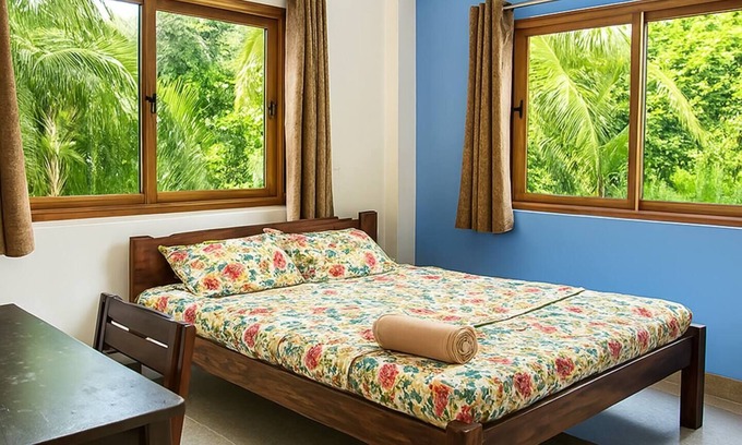 Bainguinim Bed & Breakfast | Tranquil Goan Escape - AC Room in a Villa