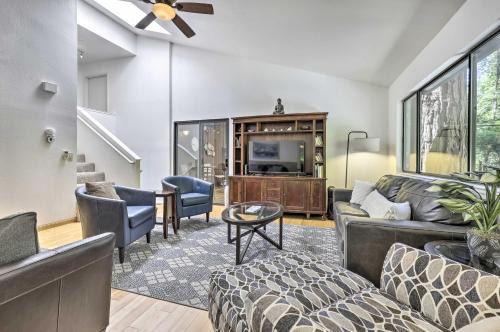 Guerneville House | Tranquil Guerneville Home with Redwood Views